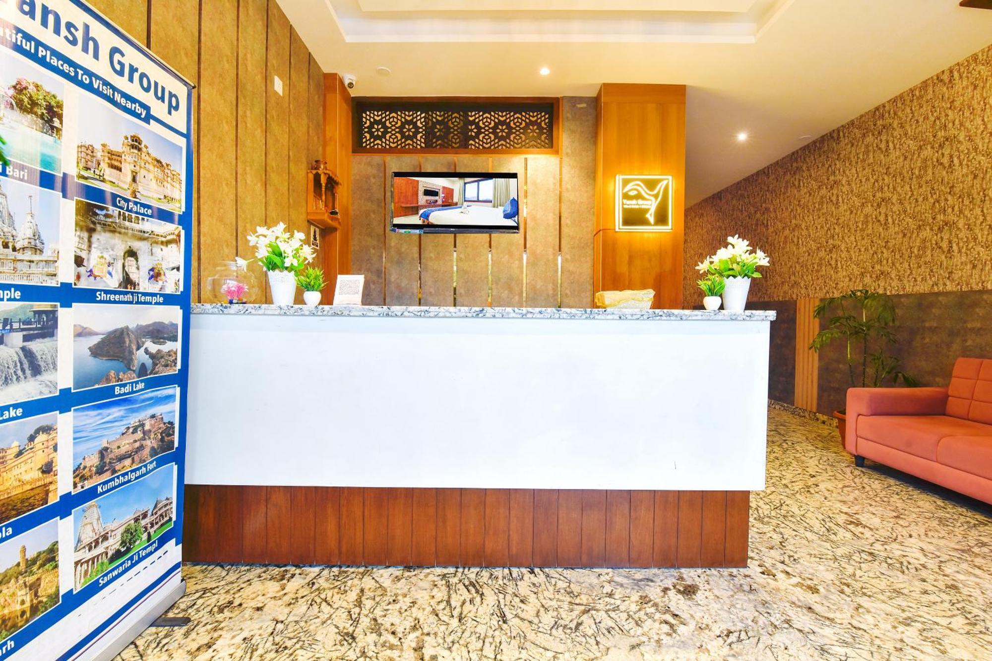 Hotel Remark Udaipur Esterno foto